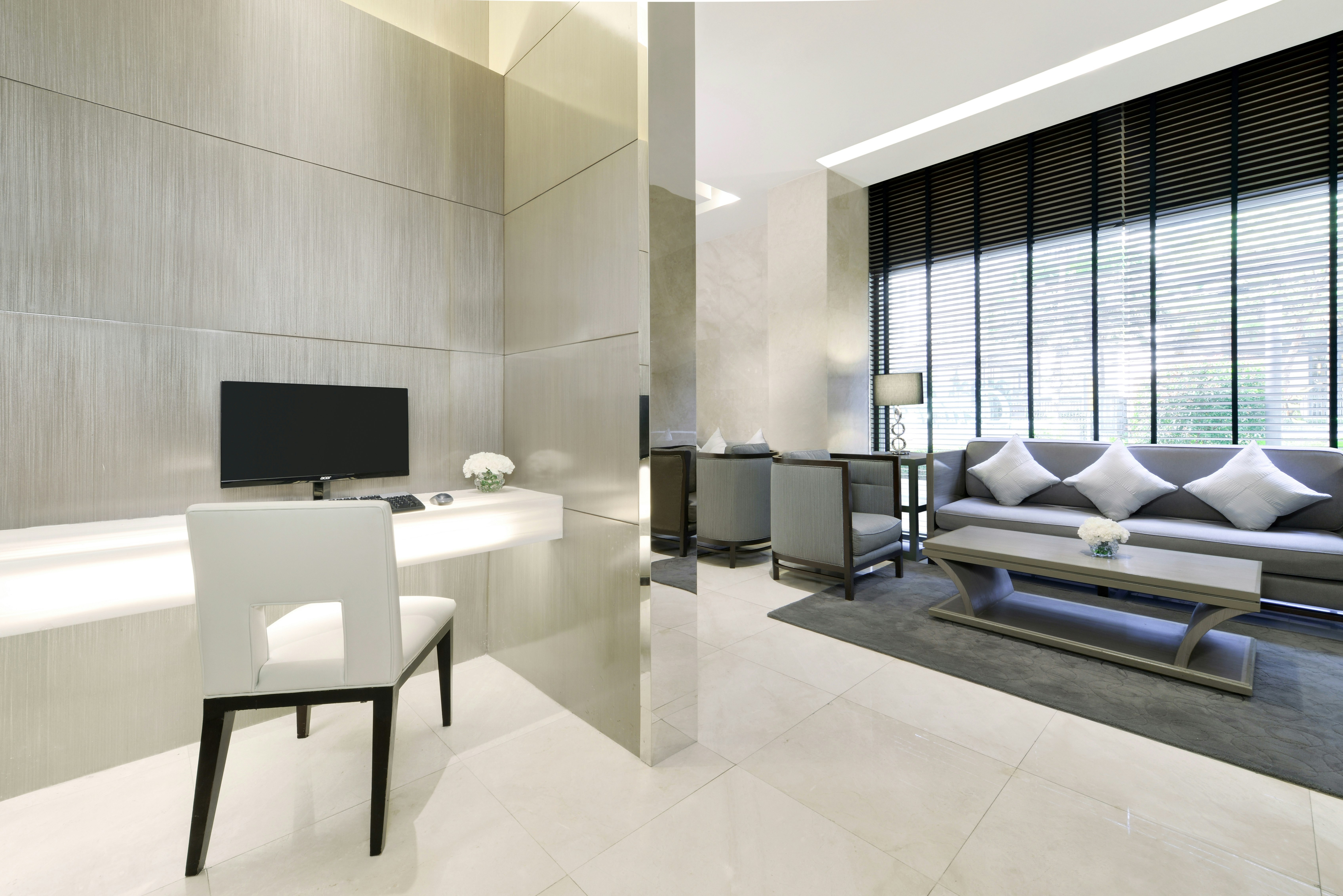 Centre Point Hotel Chidlom 47/68