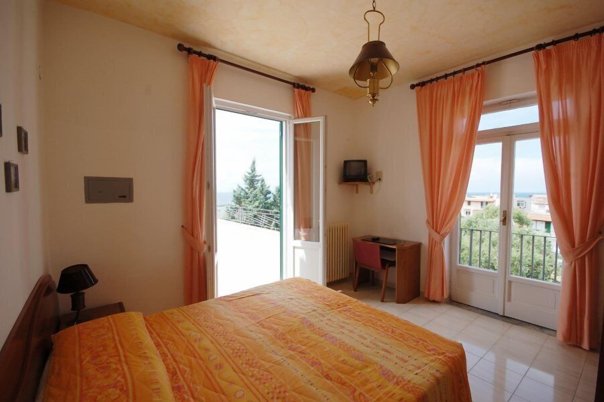 STANDARD, SINGLE, SINGLE BED