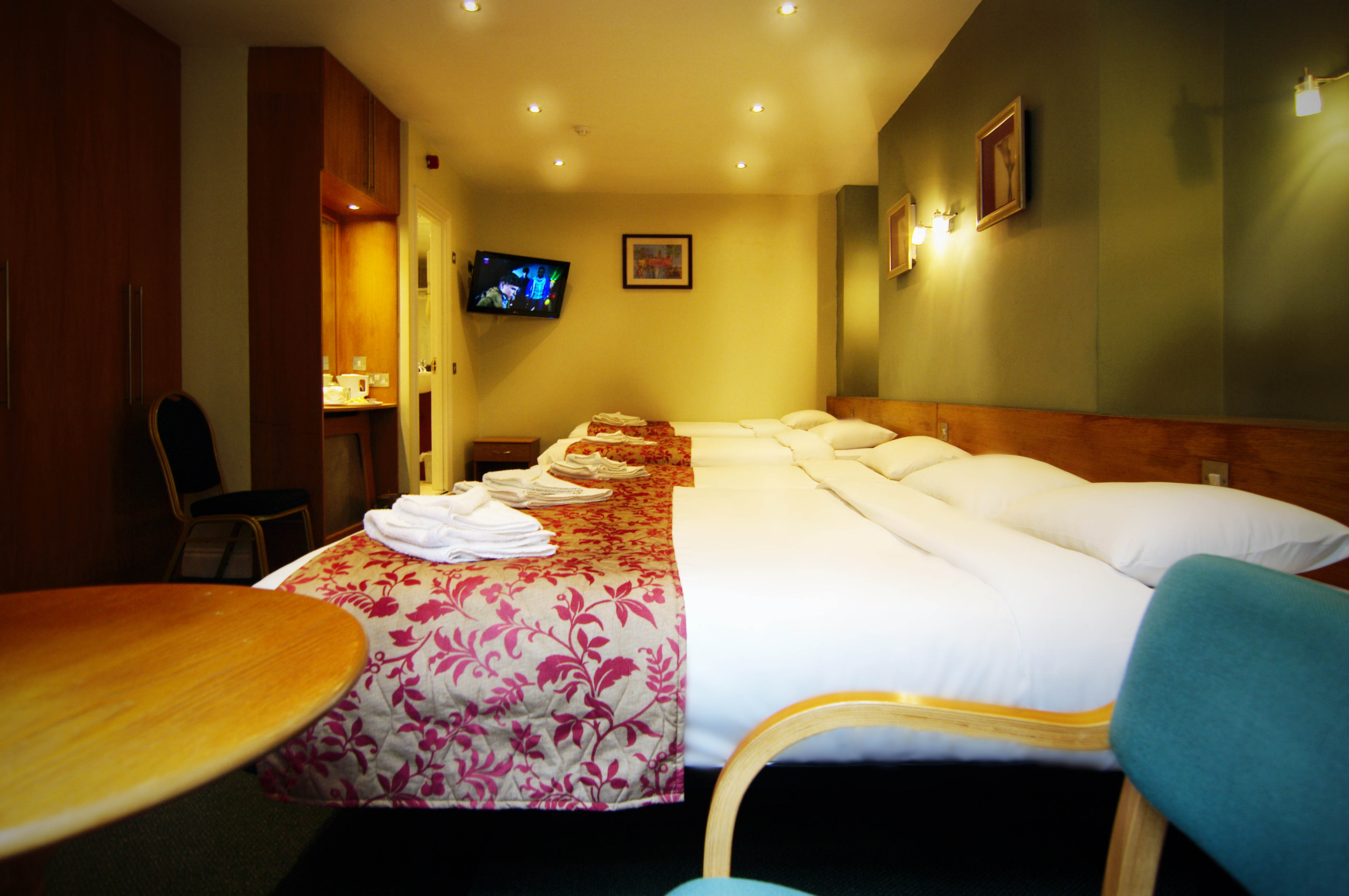Westbury Hotel 23/57