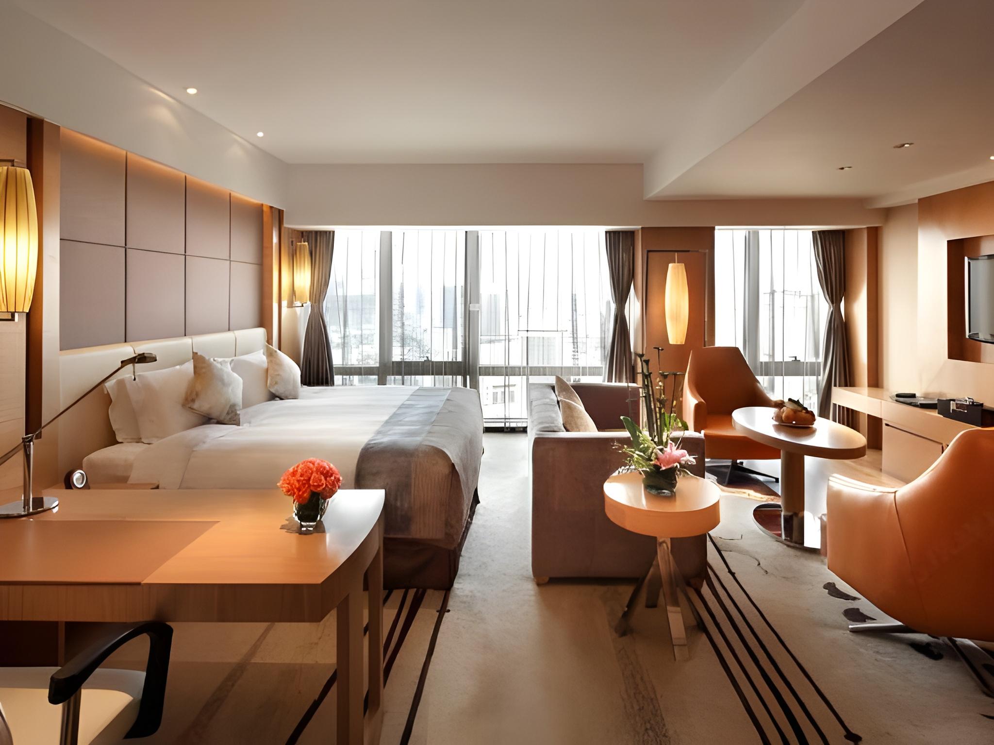 Discovery, Suite, King Bed