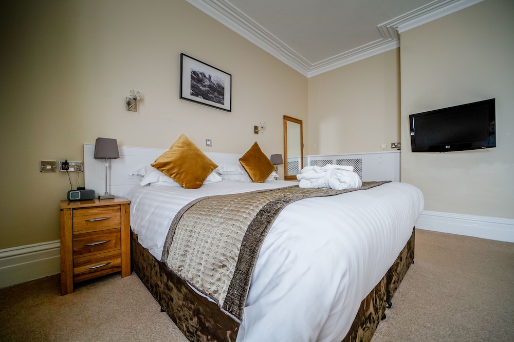 Best Western Plus Buxton Lee Wood Hotel 12/65