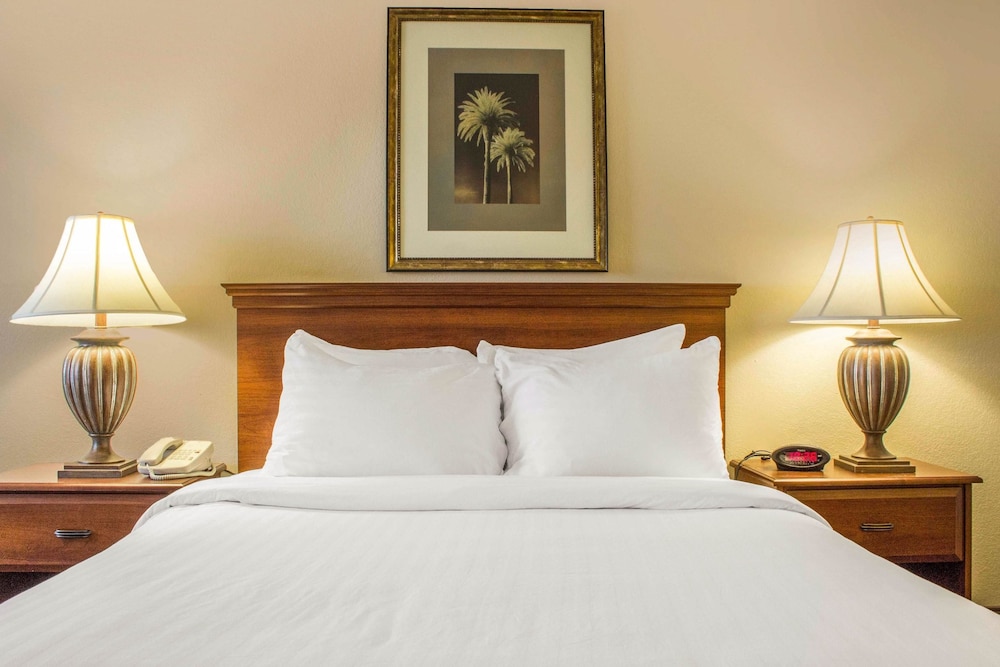 Quality Inn Benson I-10 Exit 304 20/49