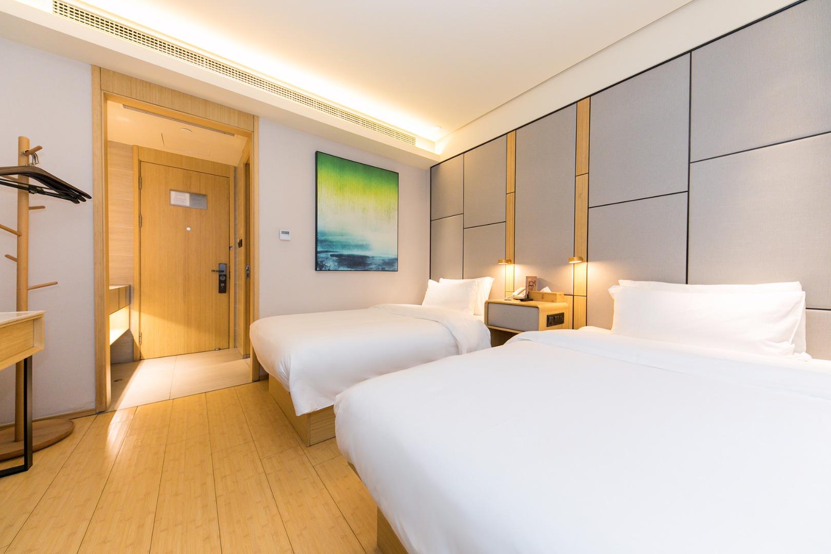 JI Hotel Shanghai The Bund Jiujiang Road 11/28