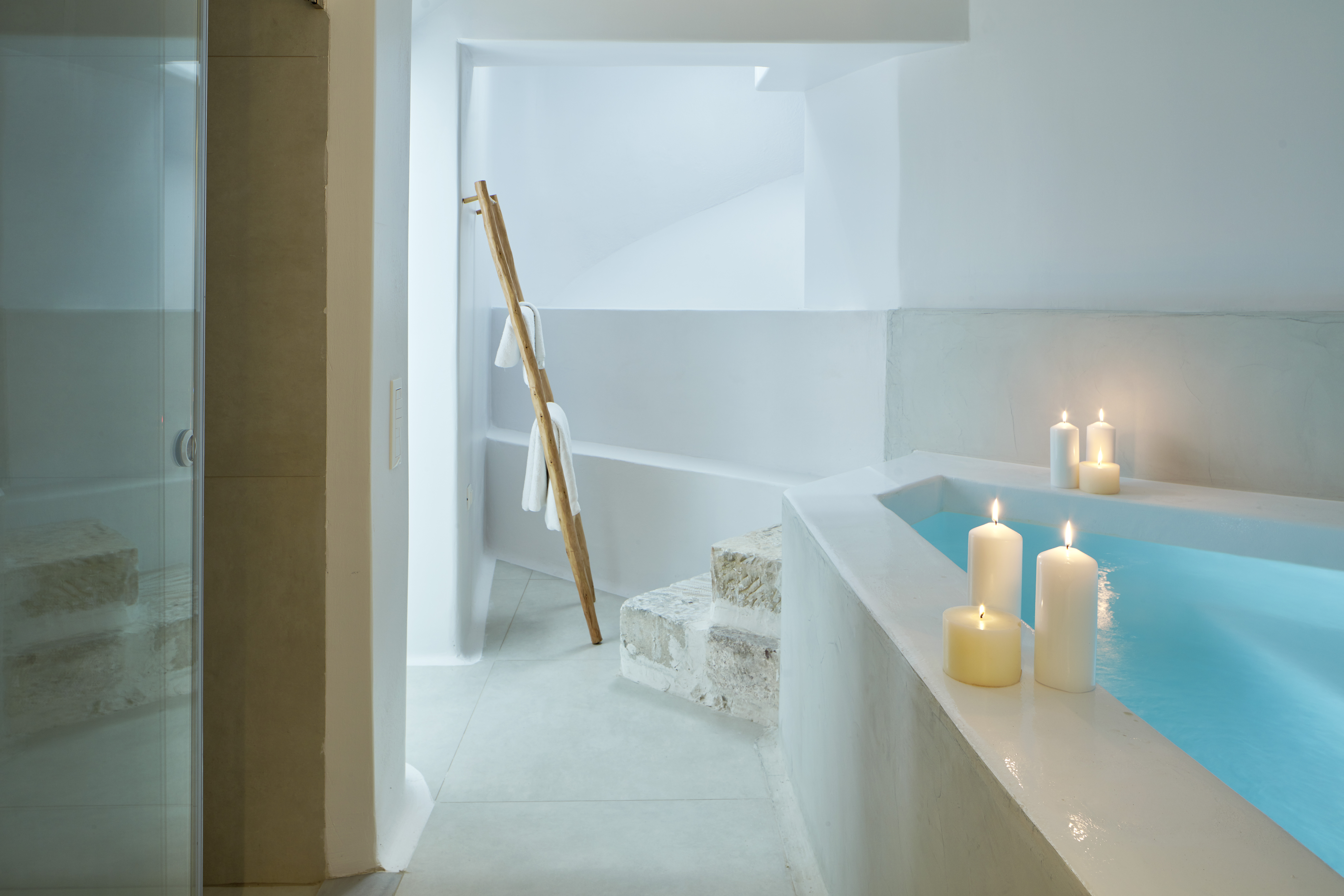 Cosmopolitan, Sea View, Indoor Jetted Tub