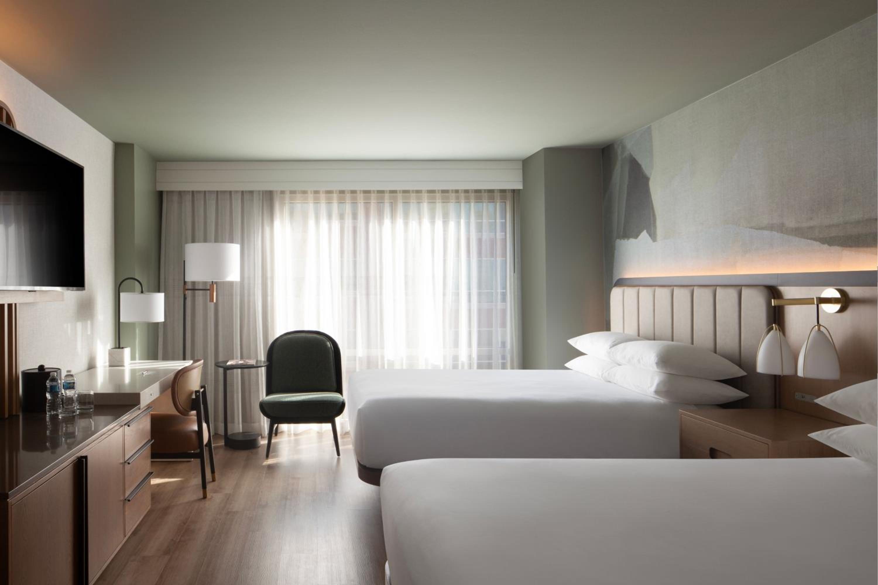 Wellness, 2 Queen Beds
