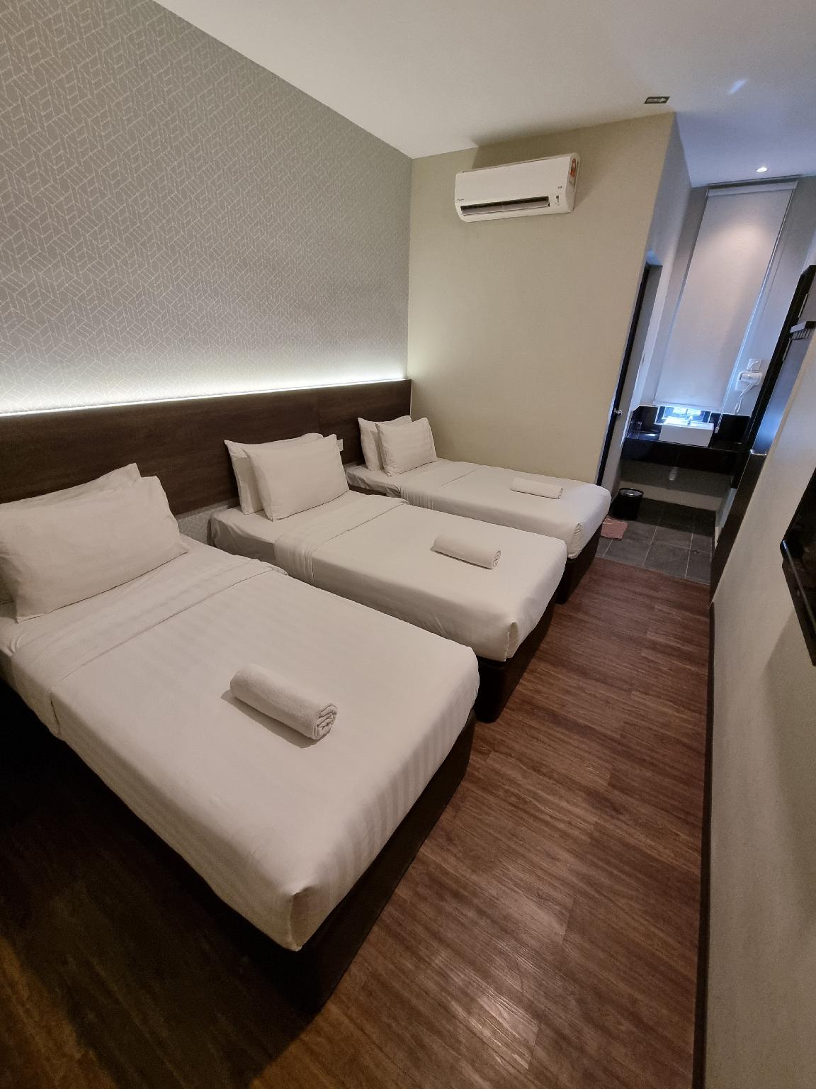 Room, Triple, 3 Beds