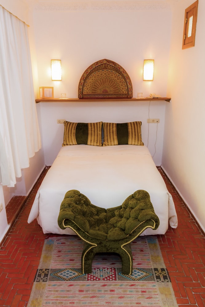 Hotel Blanco Riad 13/45