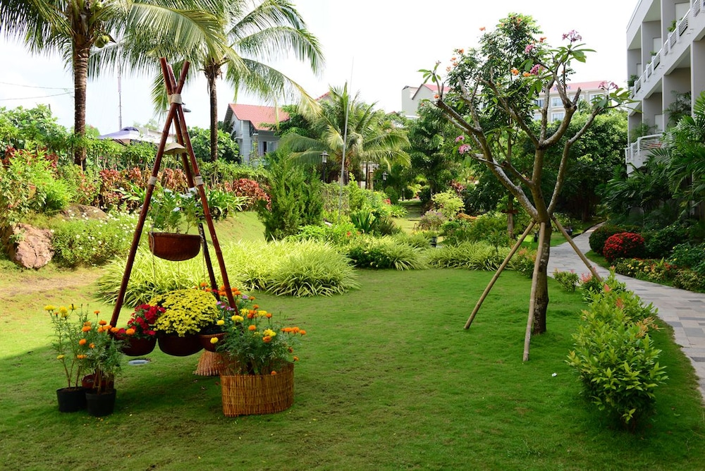 Hoa Binh Phu Quoc Hotel 28/37