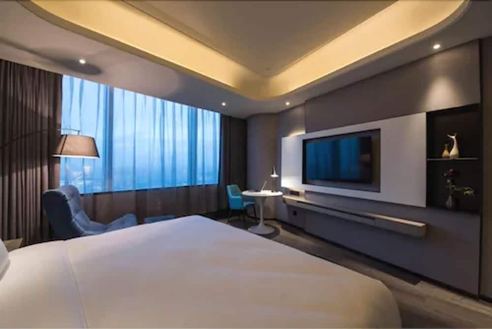 Mercure Hangzhou Qianjiang 26/67