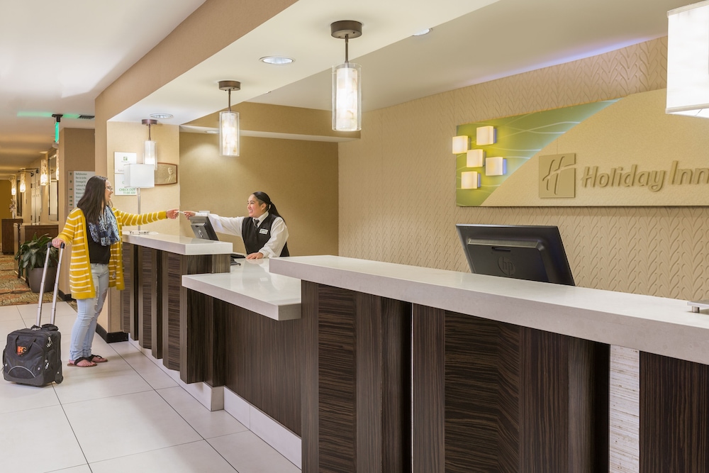 Holiday Inn Dublin Pleasanton 4/70