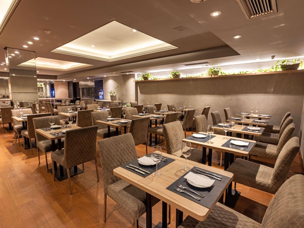 Grand Mercure Curitiba Rayon 36/50