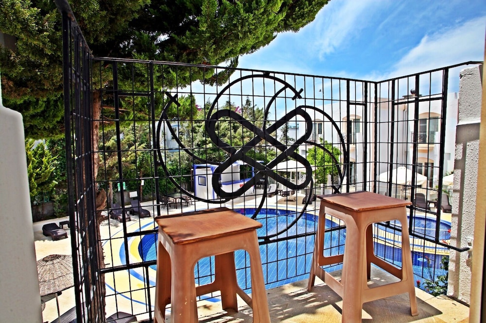 Serpina Hotel - Adults Only 49/68