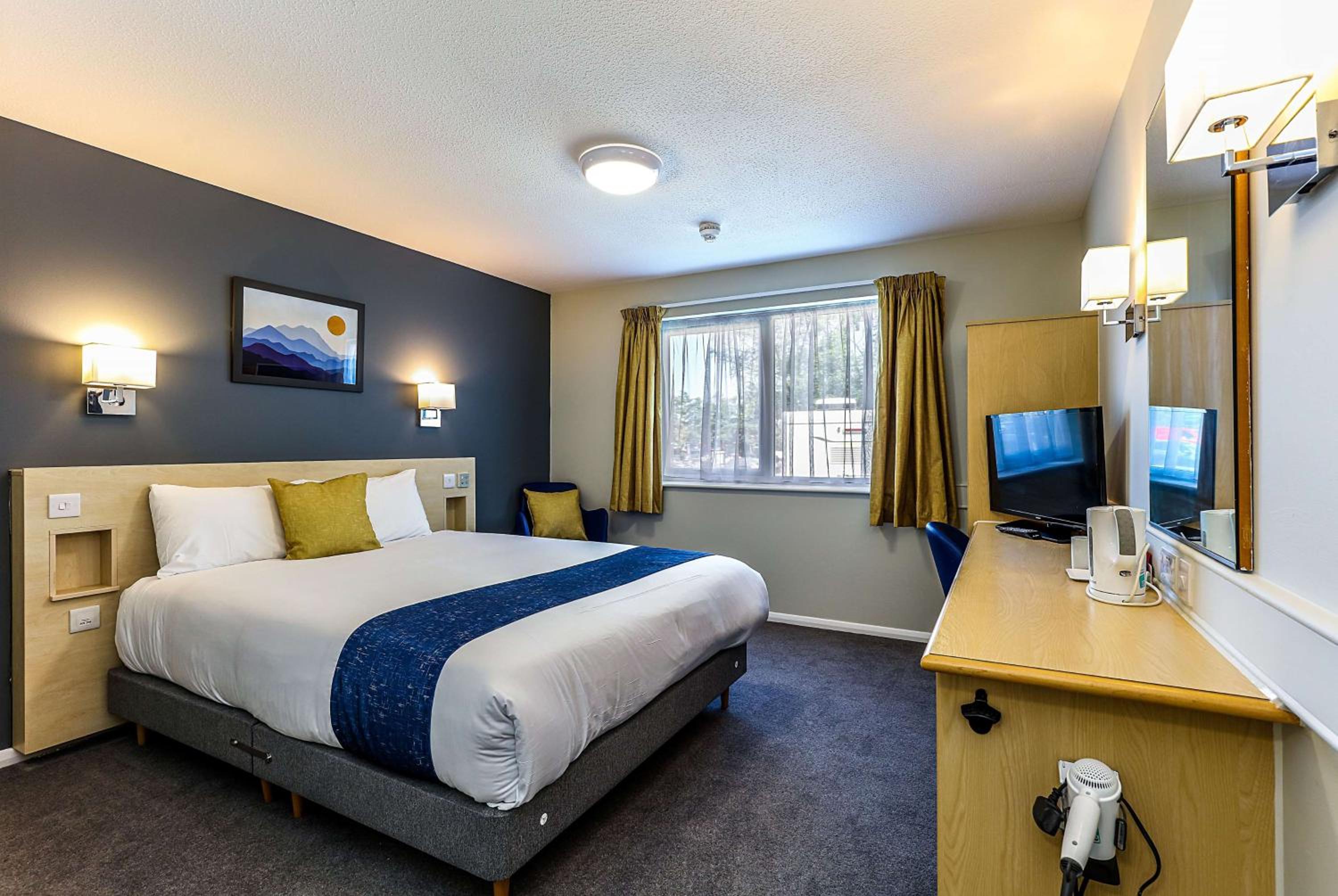 Standard, Double Bed