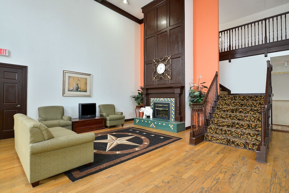 Motel6 North Richland Hills, TX - NE Fort Worth 28/42