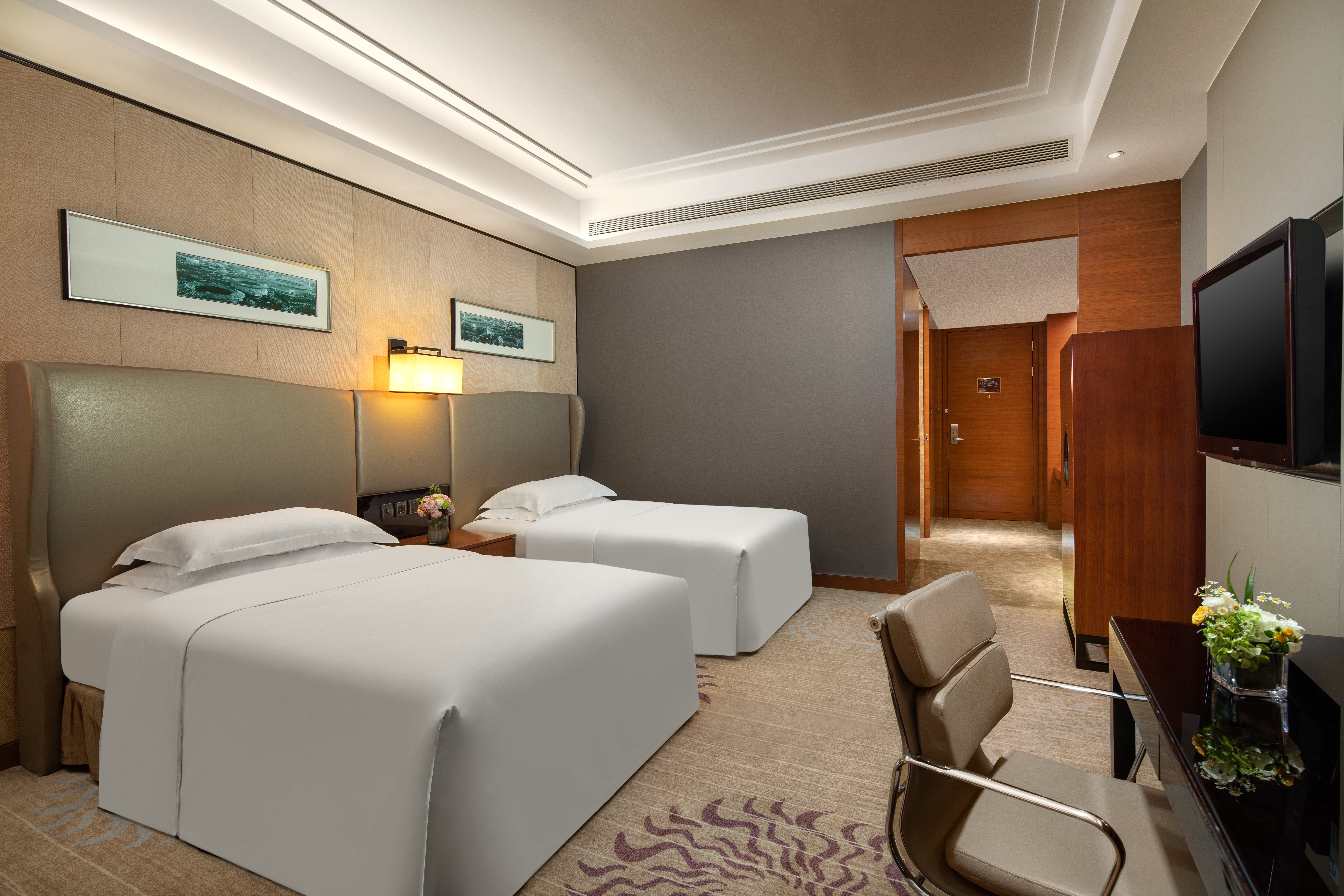Crowne Plaza Huizhou 15/50