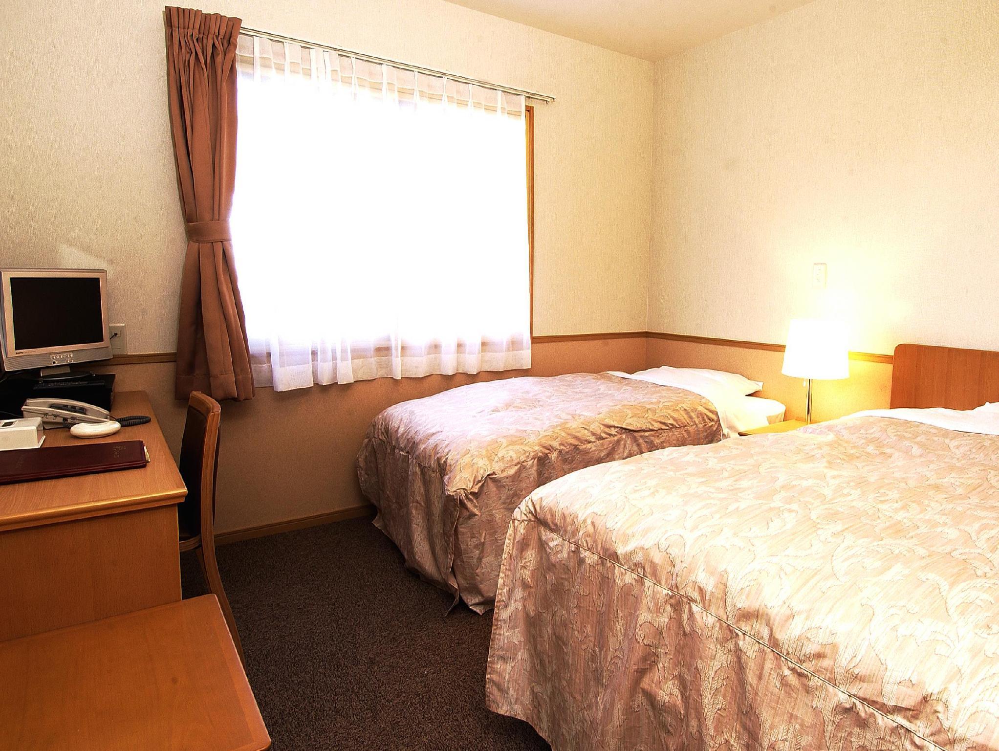 Semi Room, 2 Semi Double Beds, Mountain View