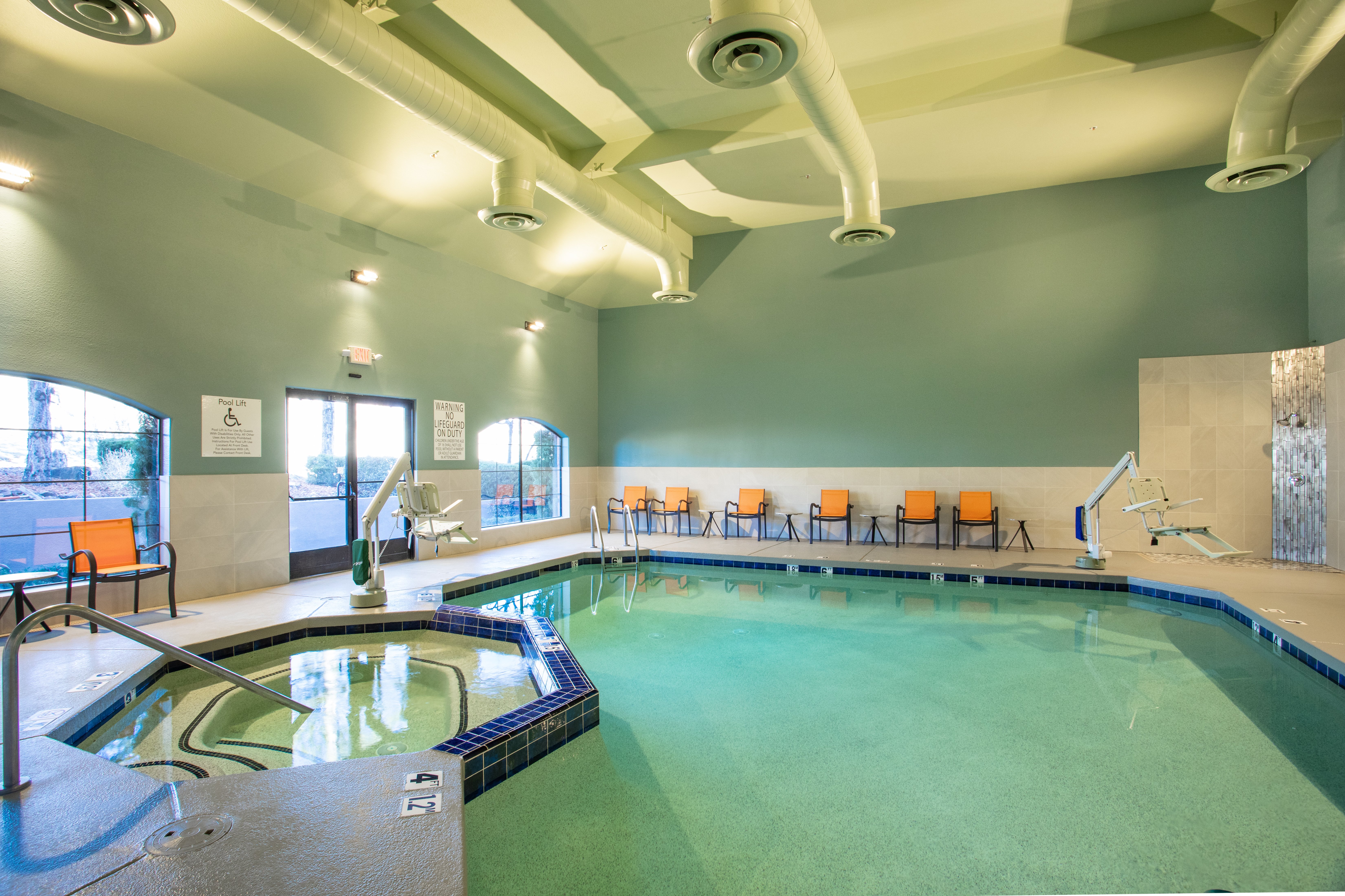 Holiday Inn Express Prescott 39/62