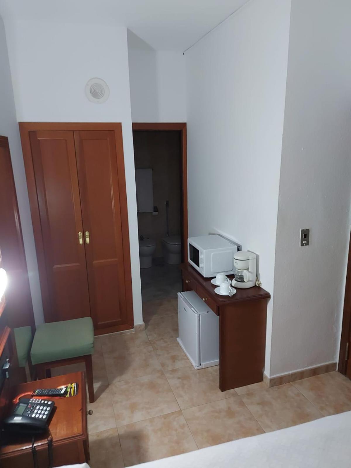 Hotel Tropical 14/56