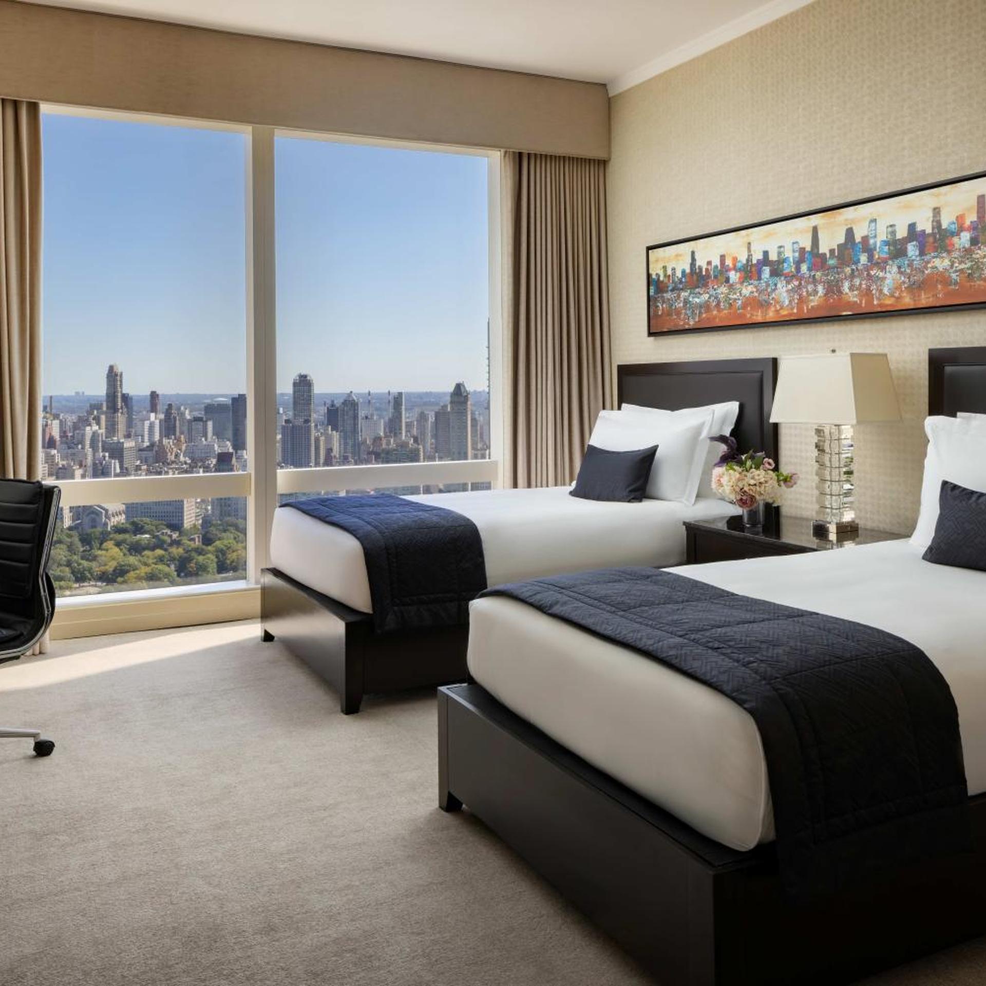 2 Bedrooms, Suite, King and Twin Beds, Central Park View