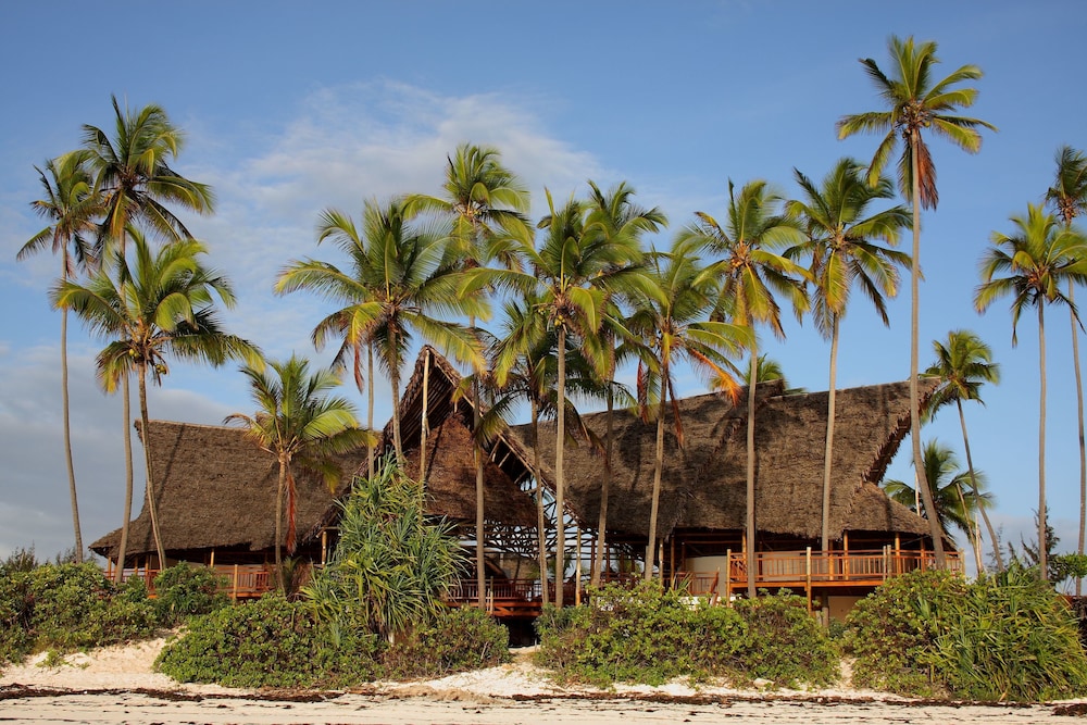 Kena Beach Hotel 59/64