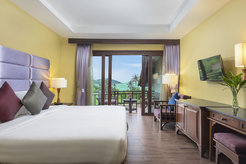 Nora Beach Resort and Spa 12/64