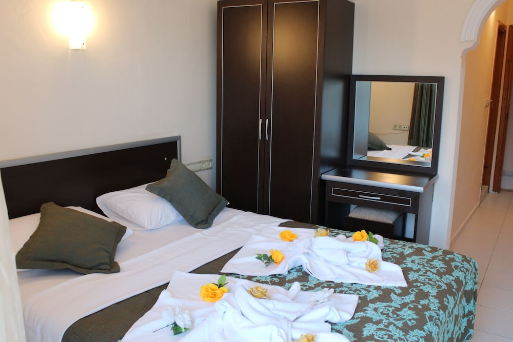 Paradise Apple Hotel 4/9