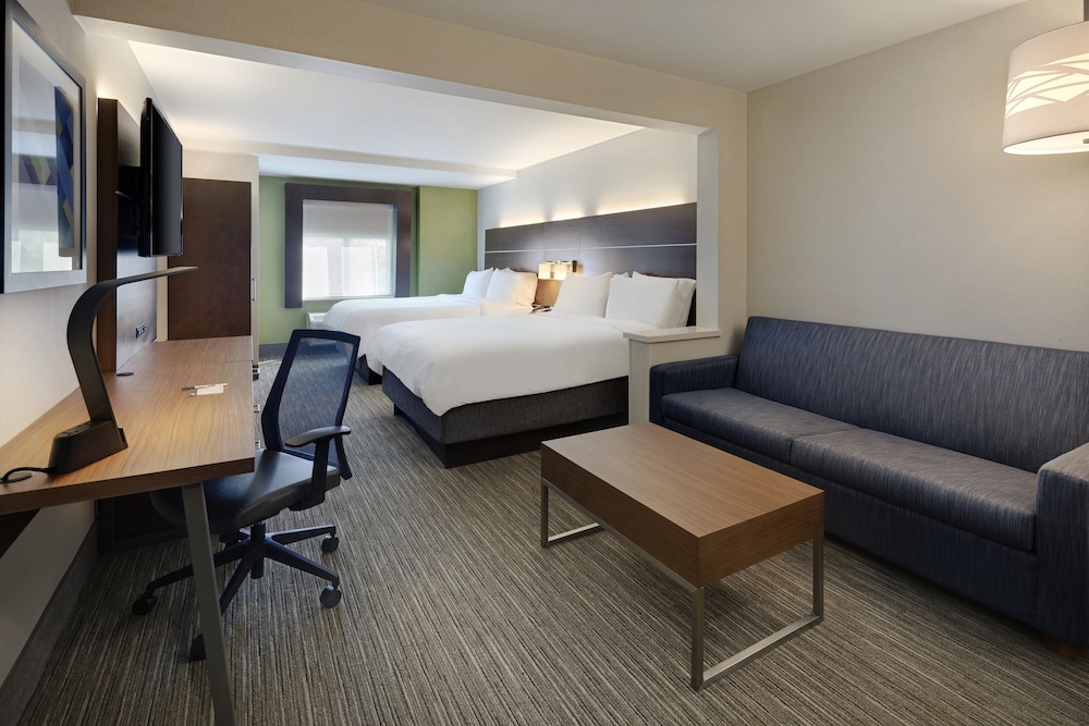 Holiday Inn Express & Suites Tilton 38/41