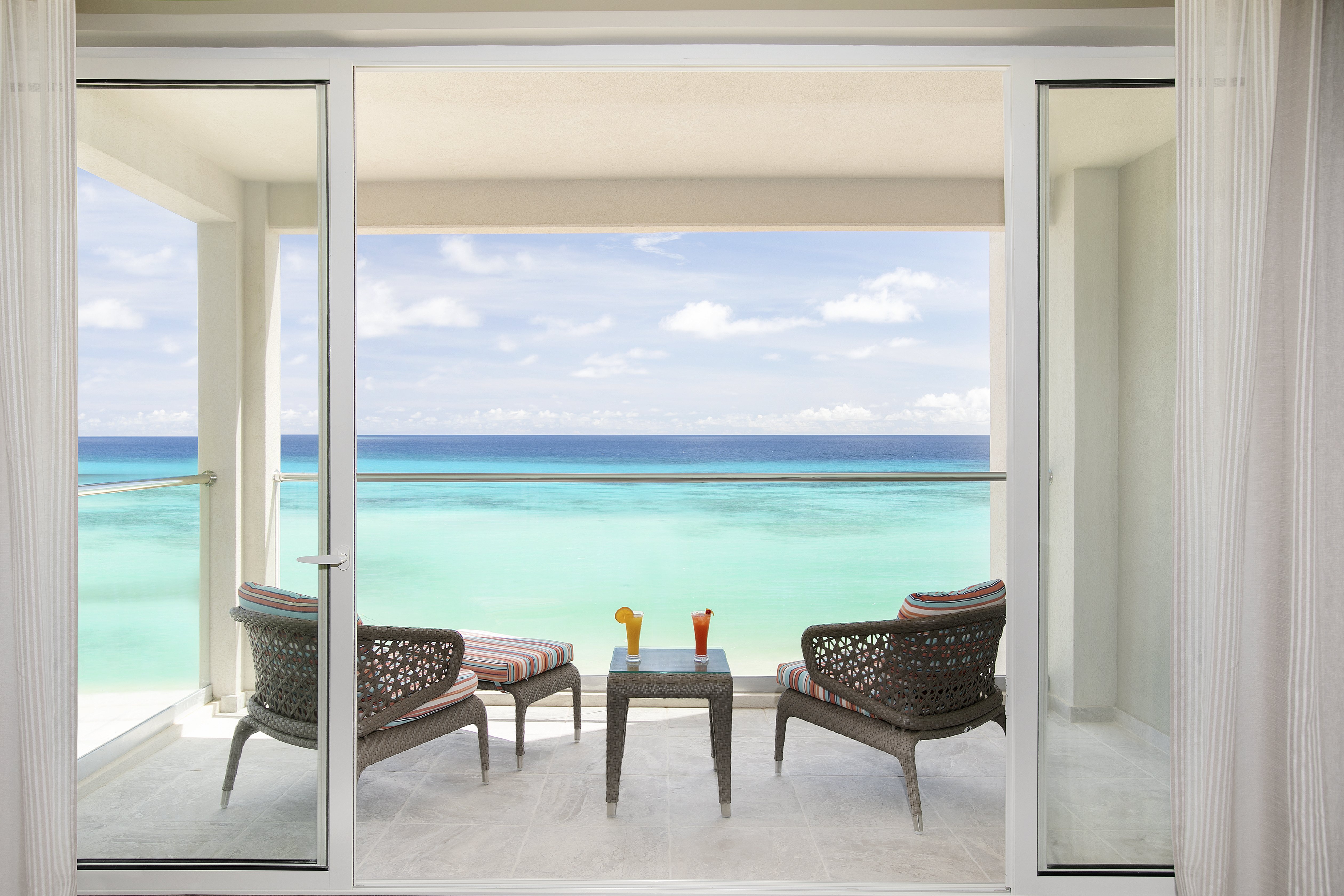 Sea Breeze Beach House 34/72