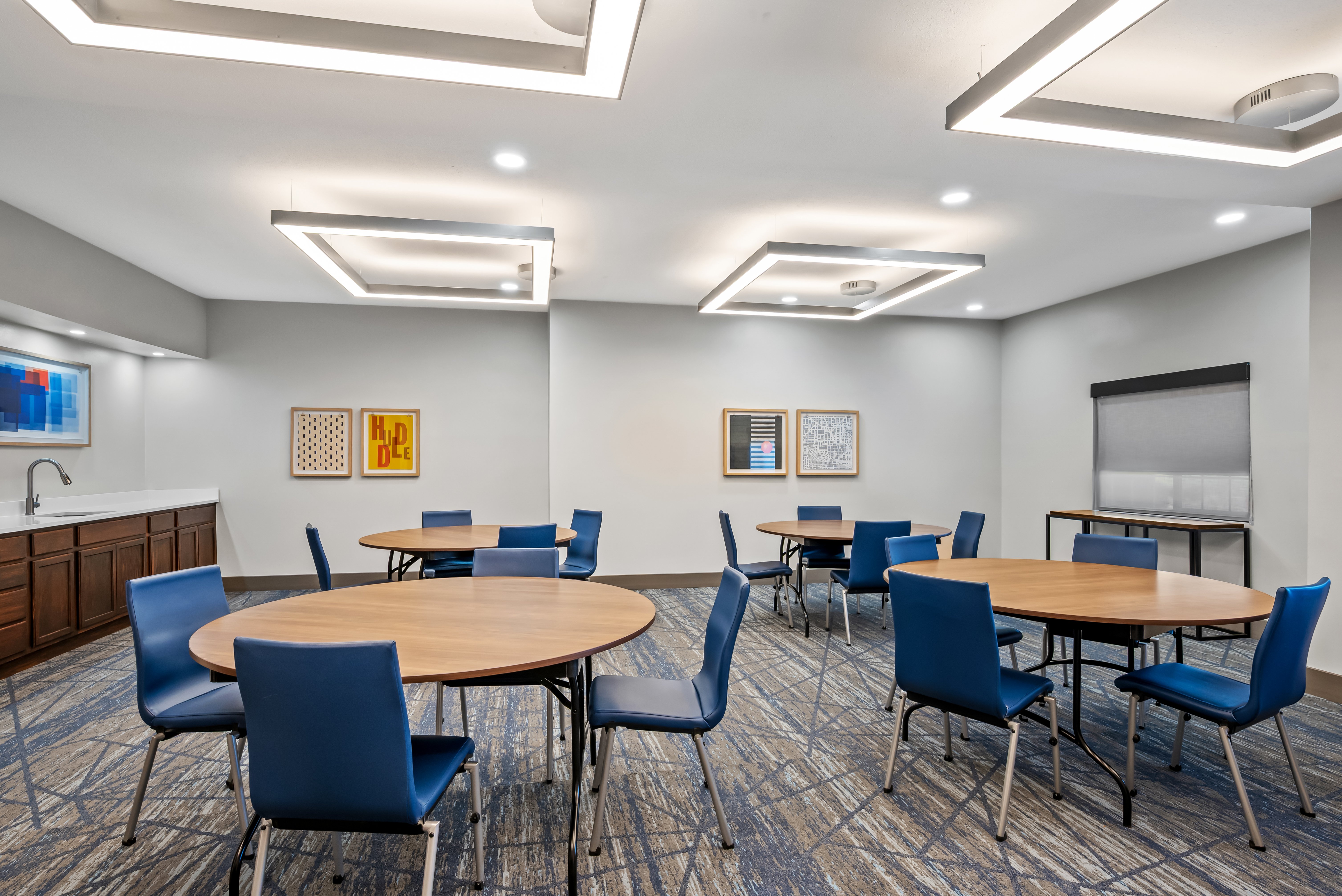 Holiday Inn Express Monticello 59/63