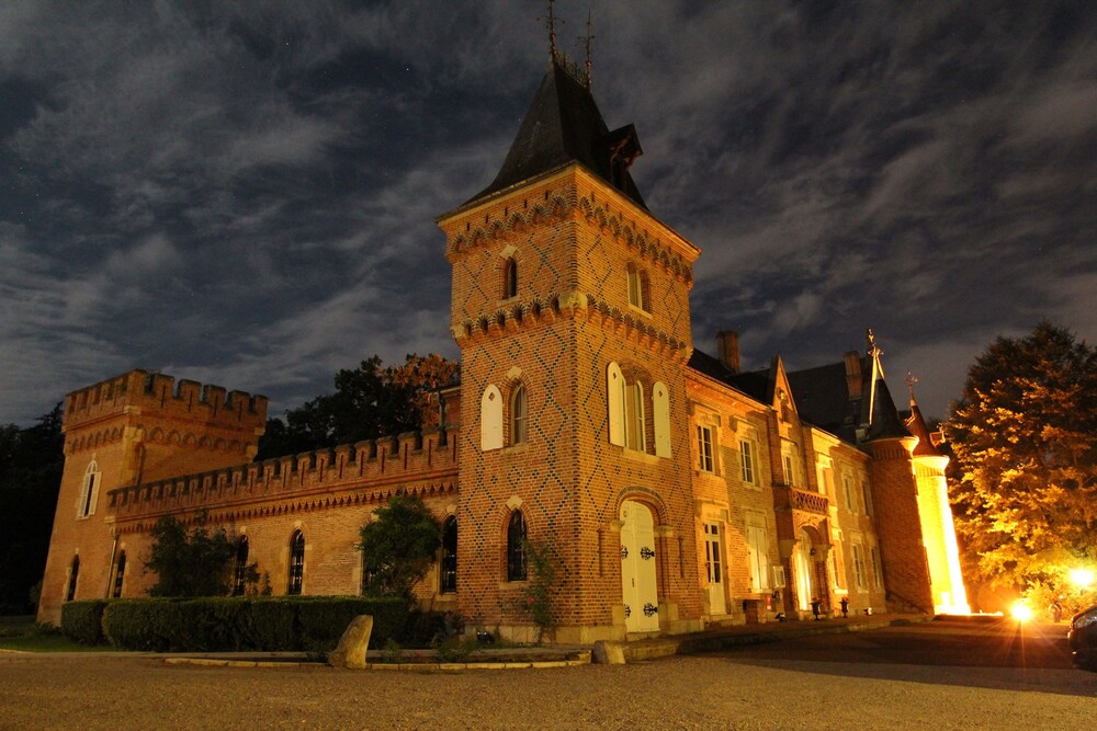 Chateau Les Muids 19/25
