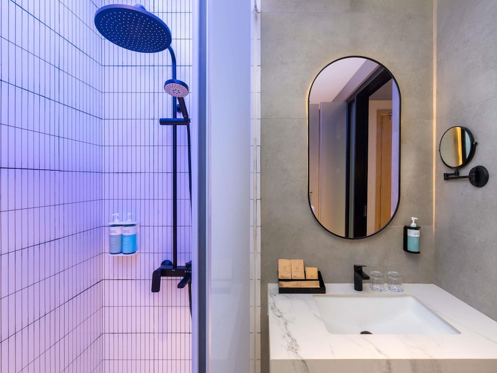 Novotel Jakarta Pulo Mas 50/50