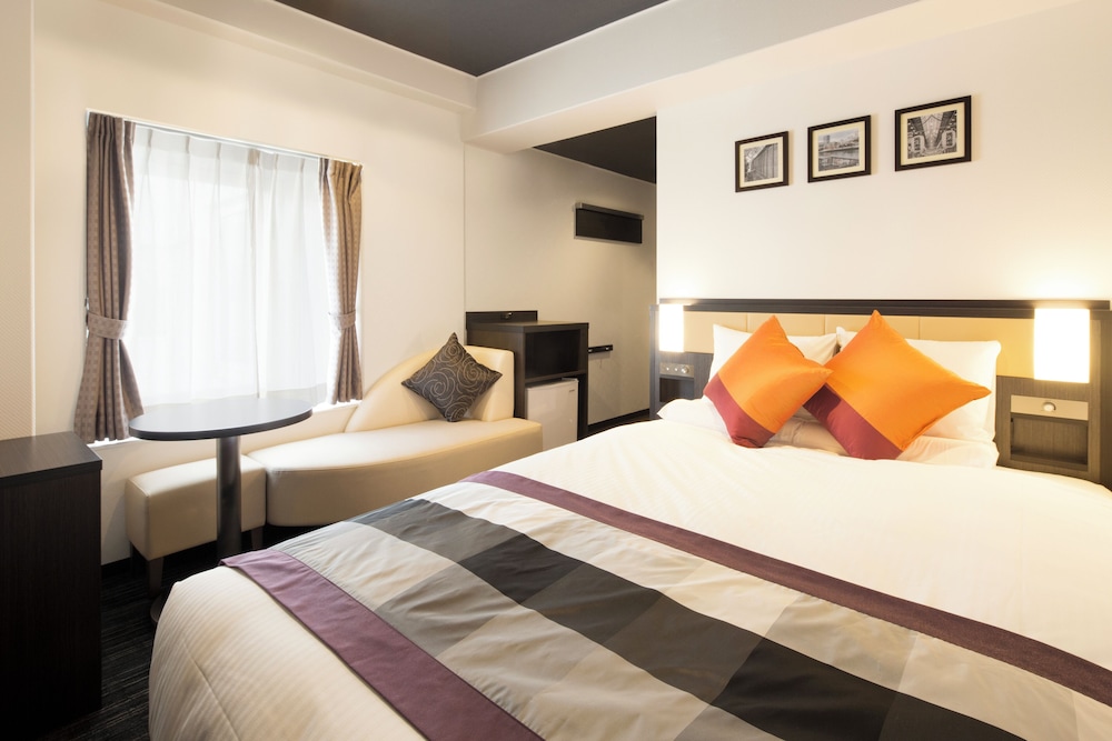 SUPERIOR, DOUBLE BED