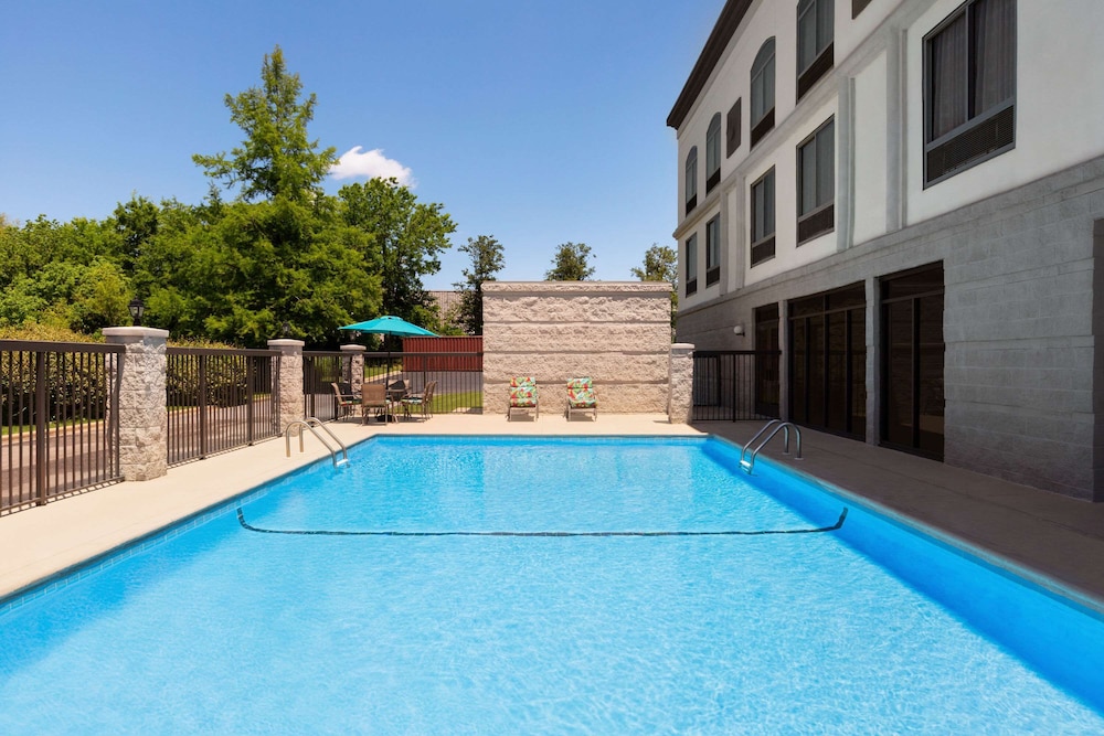 Wingate By Wyndham Montgomery 20/43