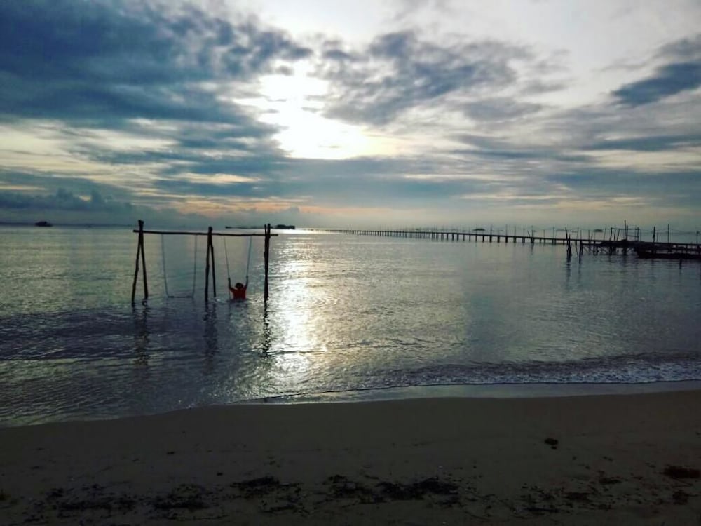 Hello Bintan Beach Cottages 37/49