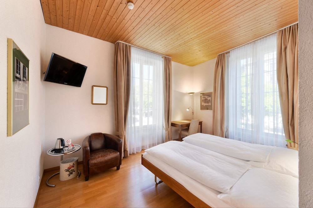 Hotel National Bern 12/50