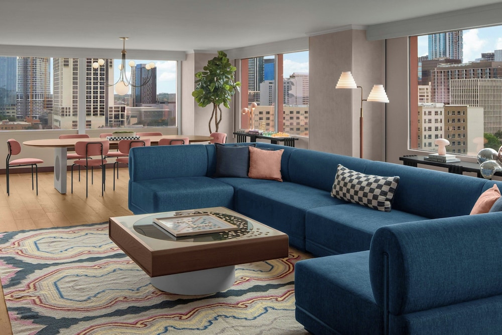 Renaissance Austin Downtown Hotel 28/50