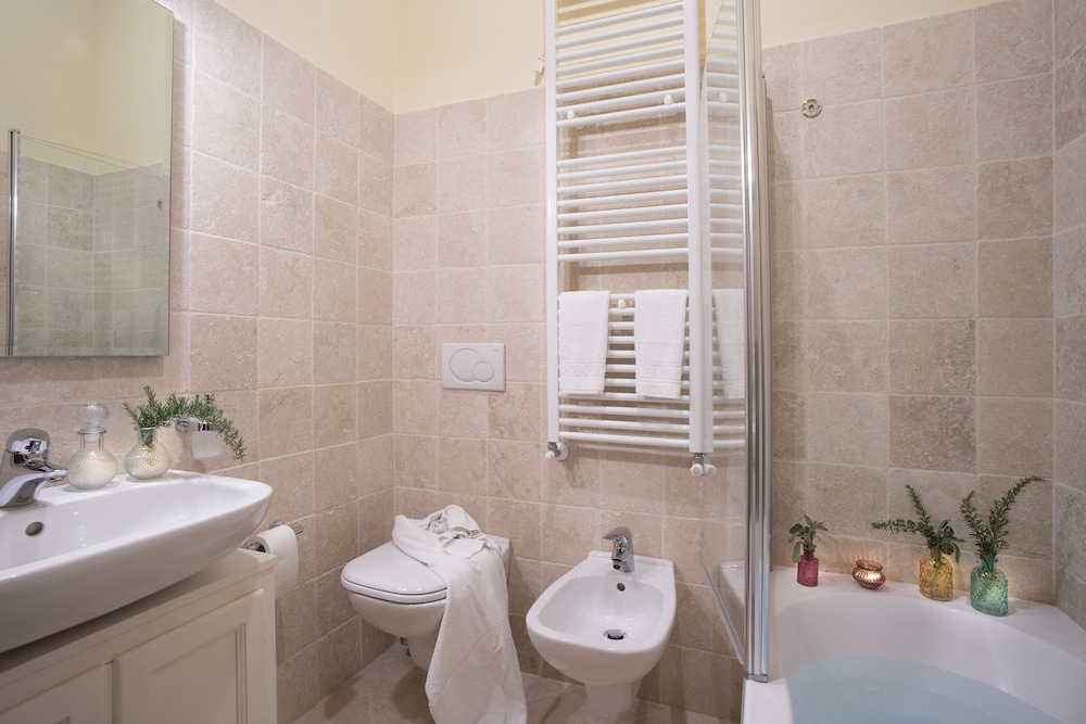 Borgo di Gallano 47/50