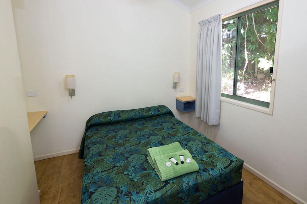 KIPARA TROPICAL RAINFOREST RETREAT 24/65