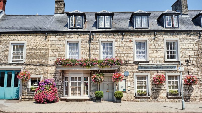 The Bear Hotel Cowbridge 2/16