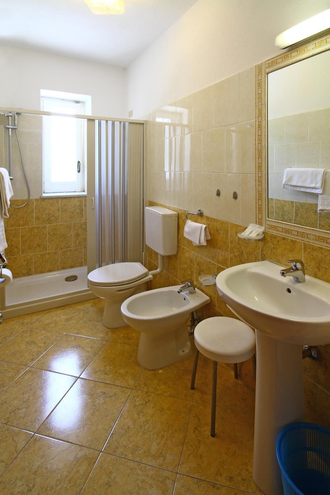 HOTEL PARK CALITTO 48/48