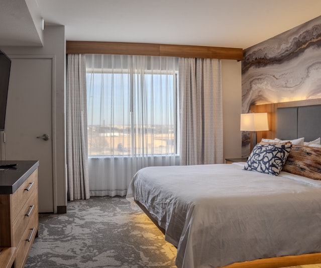 DoubleTree by Hilton Fort Worth Fossil Creek 2/6