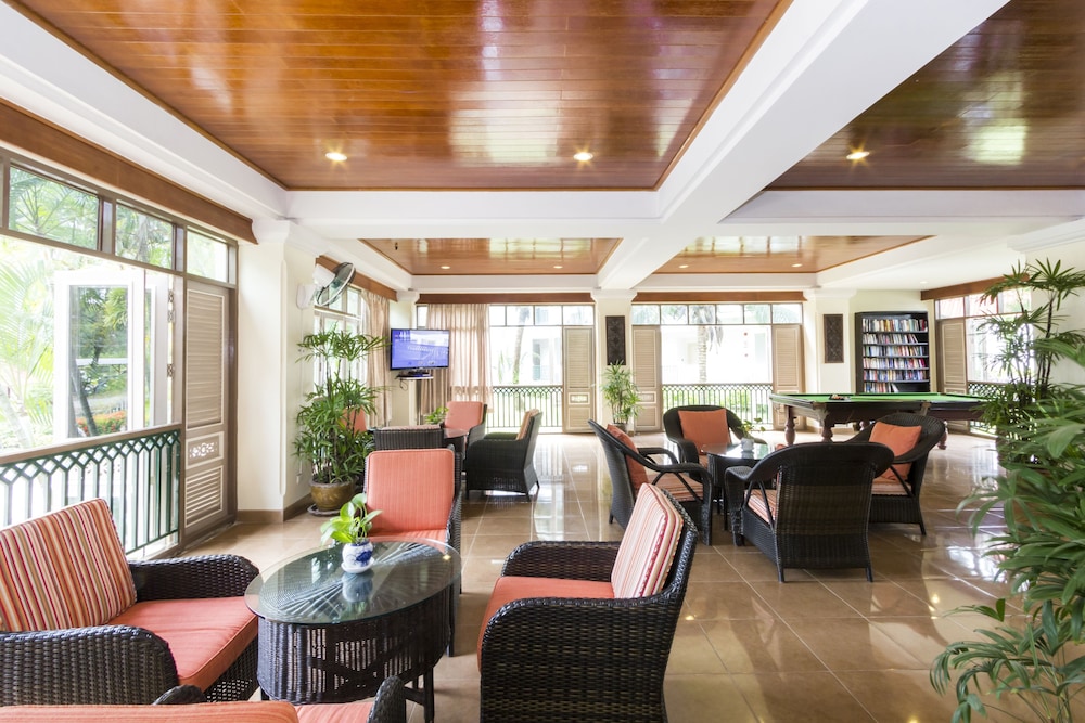 Amora Beach Resort Phuket 59/75