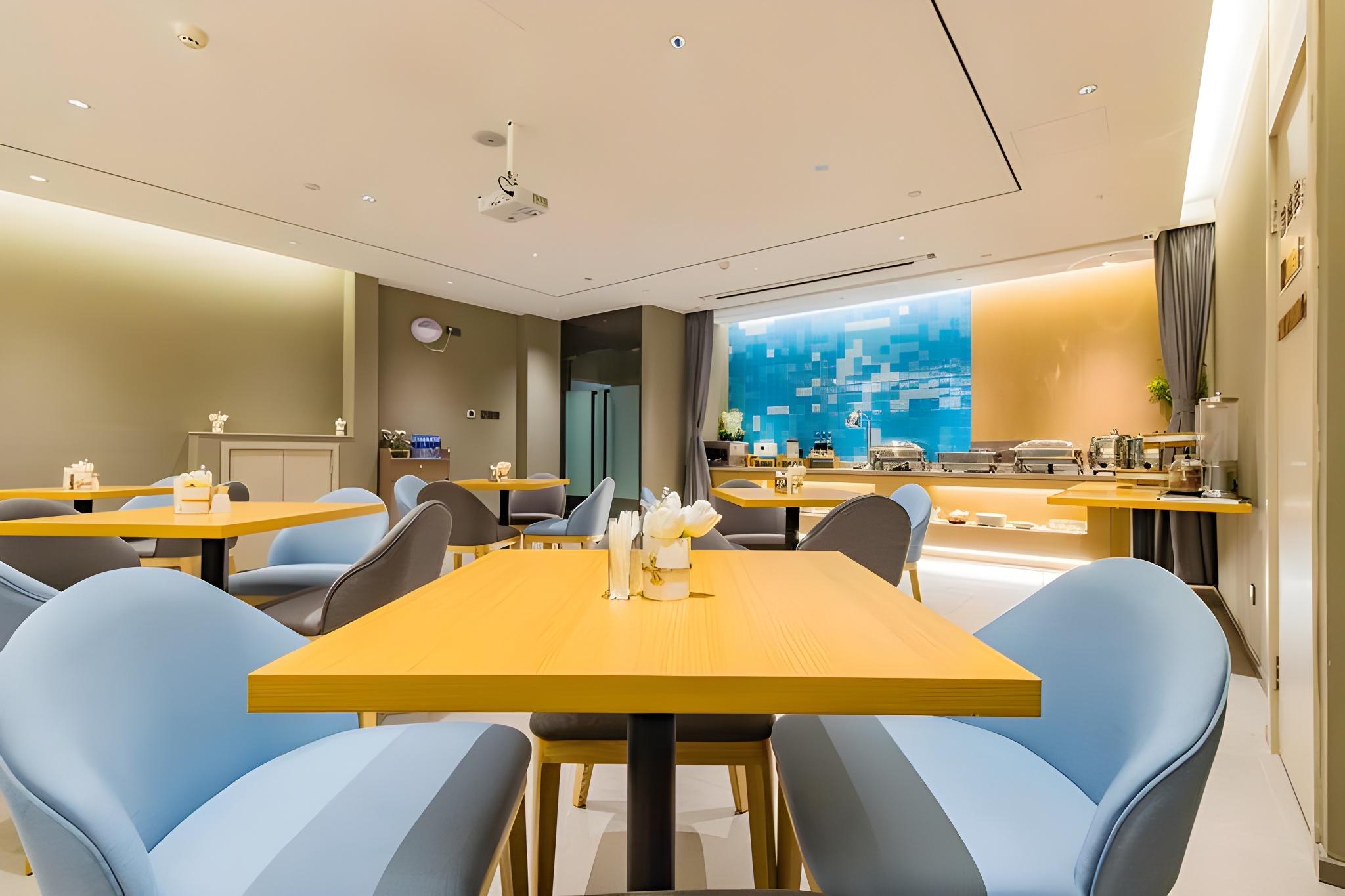 Home Inn (Tianjin Binhai New District MSD Customs Building) 32/34