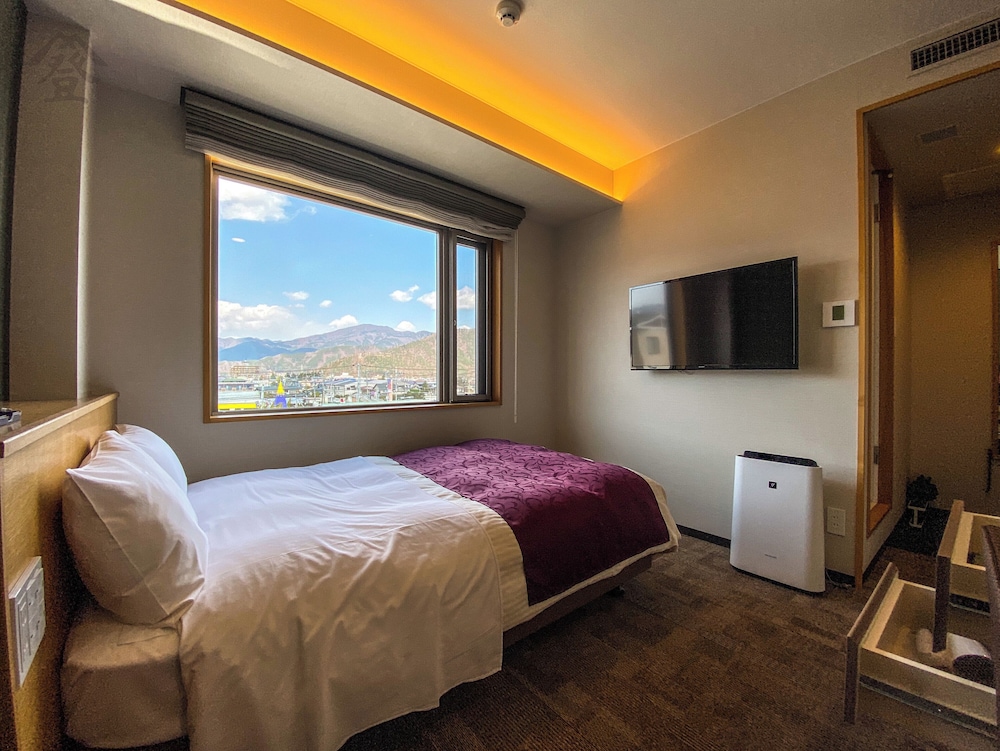 SEMI ROOM, SEMI DOUBLE BED, TOP FLOOR
