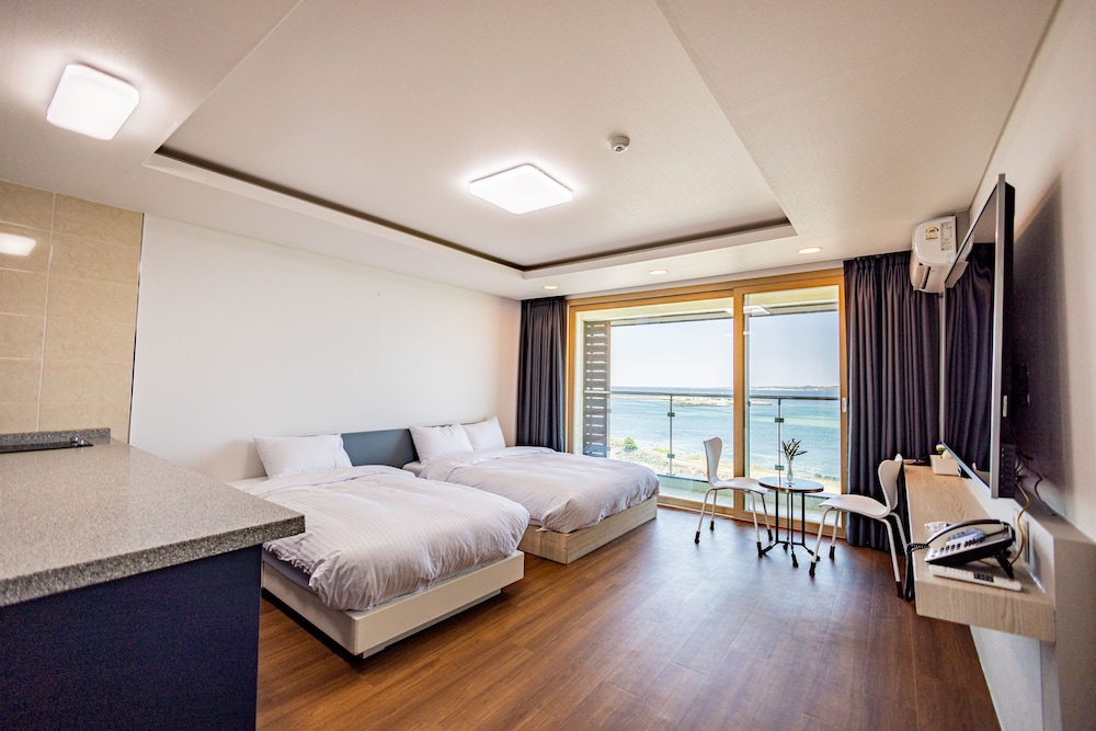 Areumdaun Resort 31/81