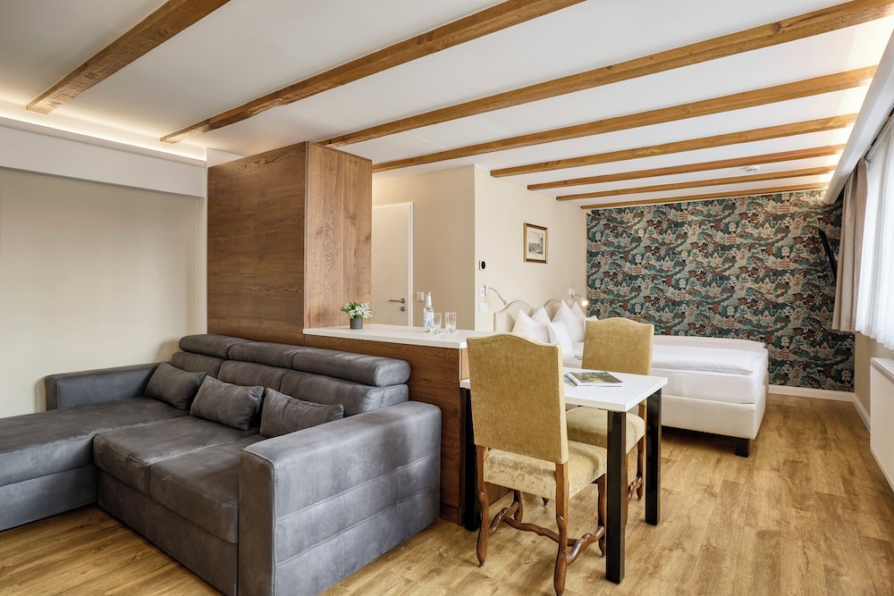 Hotel Kraft Munchen 14/29