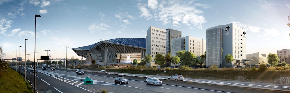 KOPSTER HOTEL LYON GROUPAMA STADIUM 52/54