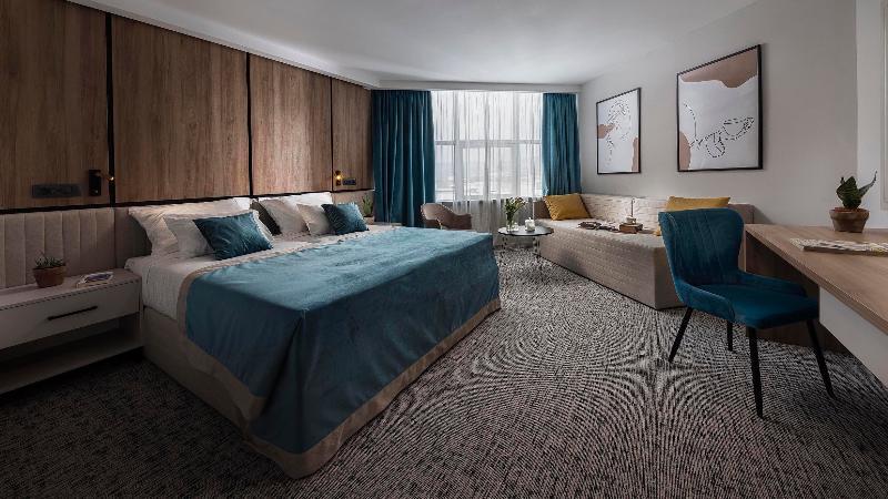 Deluxe, Double Bed