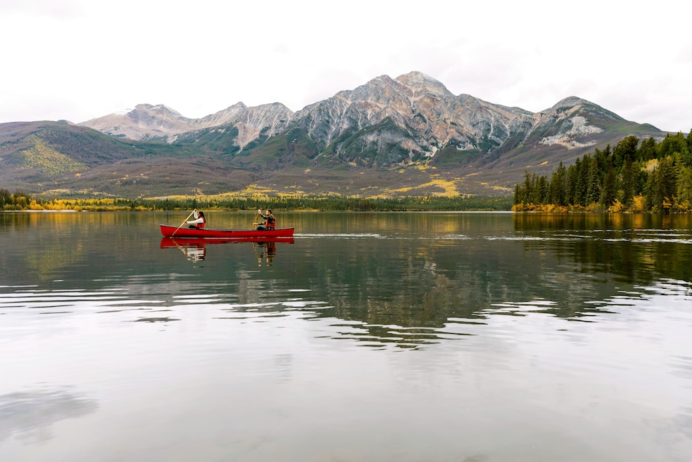 Pyramid Lake Resort 38/48