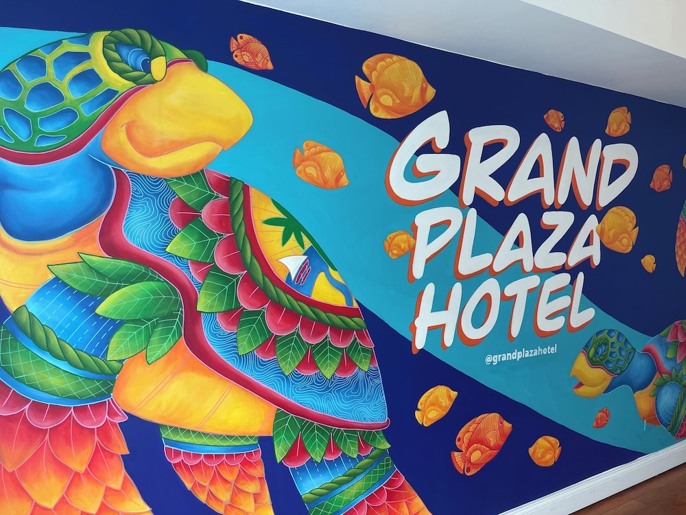Grand Plaza Hotel 35/55